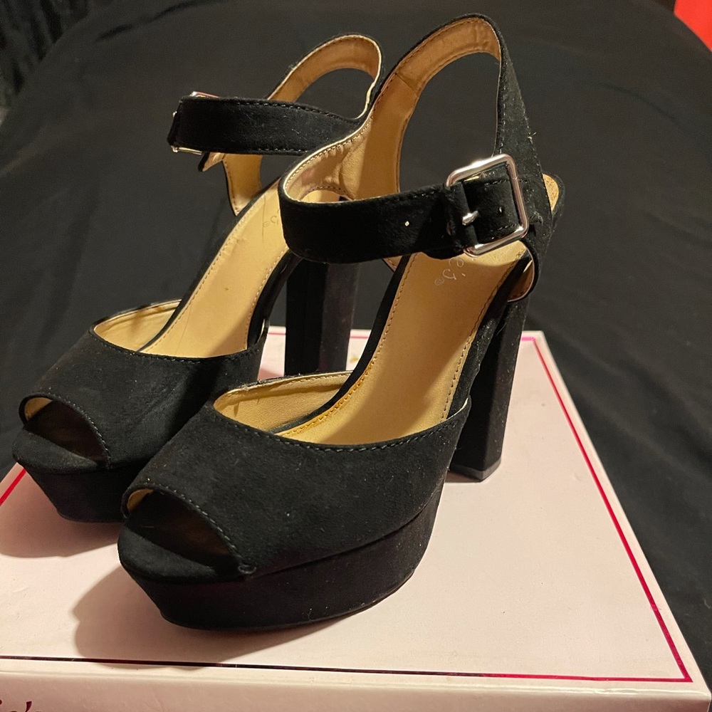 Candie’s black heels